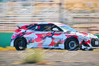 media/Oct-18-2025-Extreme Speed (Sat) [[d6d7e1fef1]]/Red-Green/